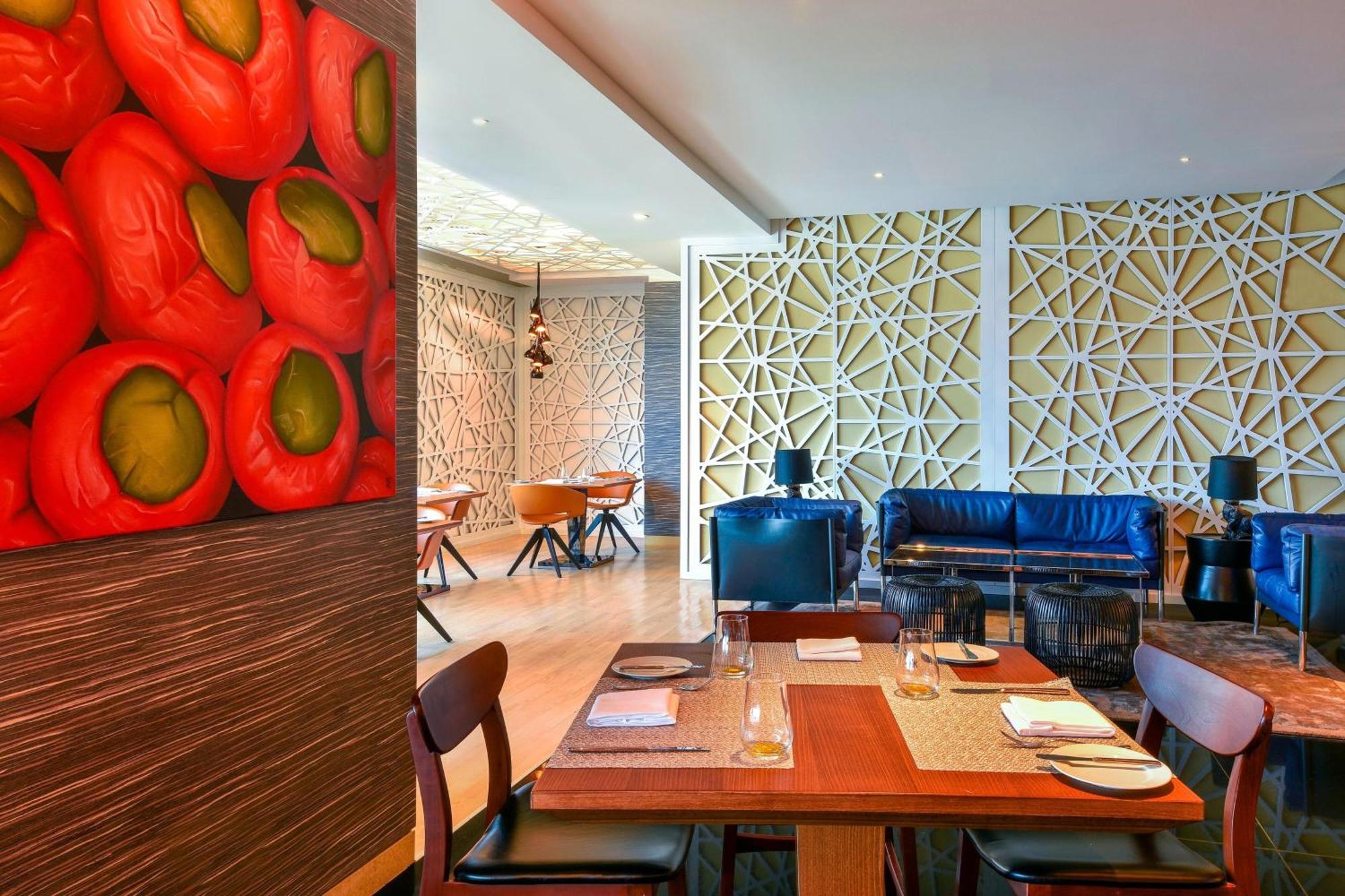 ดับเบิลยู อัมมัน Hotel อัมมาน ภายนอก รูปภาพ The restaurant