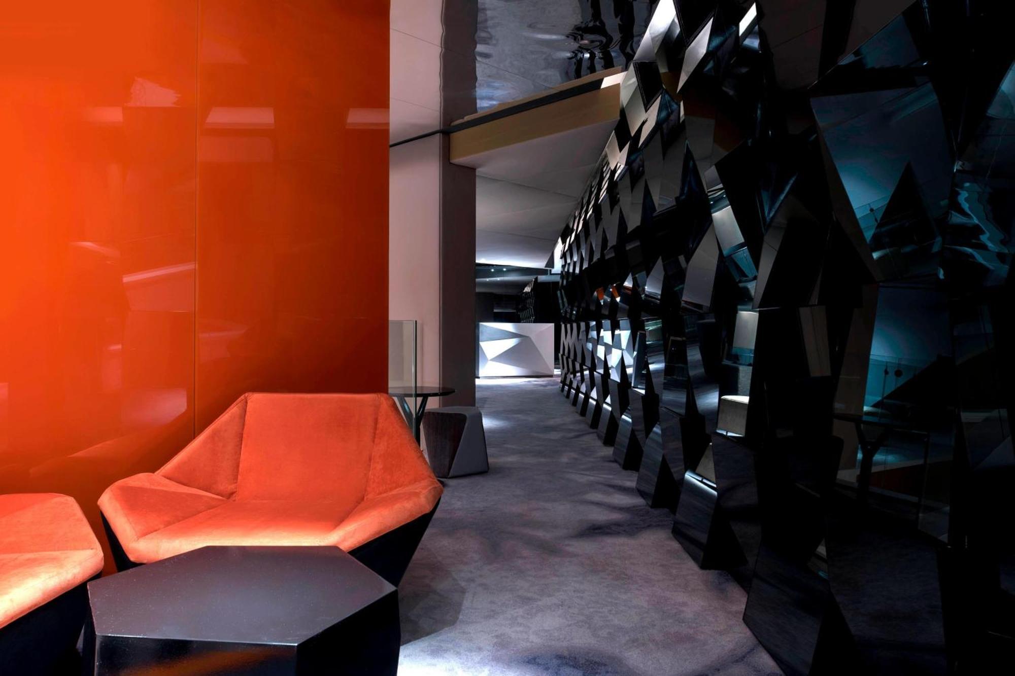 ดับเบิลยู อัมมัน Hotel อัมมาน ภายนอก รูปภาพ The interior of the hotel